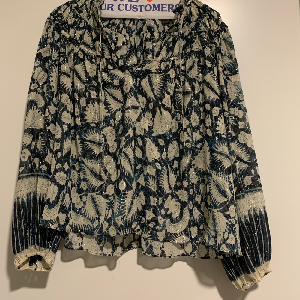 Gorgeous ulla Johnson top that shimmers
